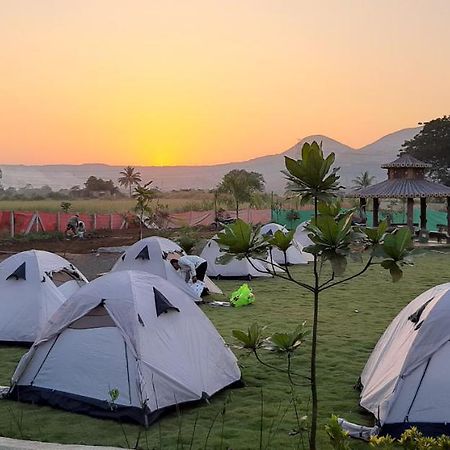 Vila Sundar Farm Karjat Exteriér fotografie