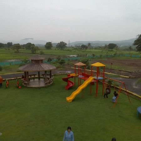 Vila Sundar Farm Karjat Exteriér fotografie