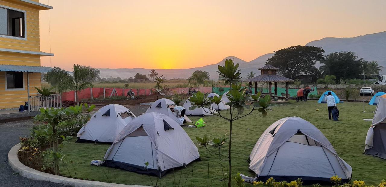 Vila Sundar Farm Karjat Exteriér fotografie