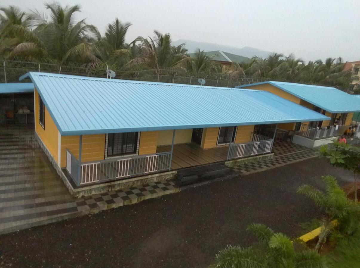 Vila Sundar Farm Karjat Exteriér fotografie